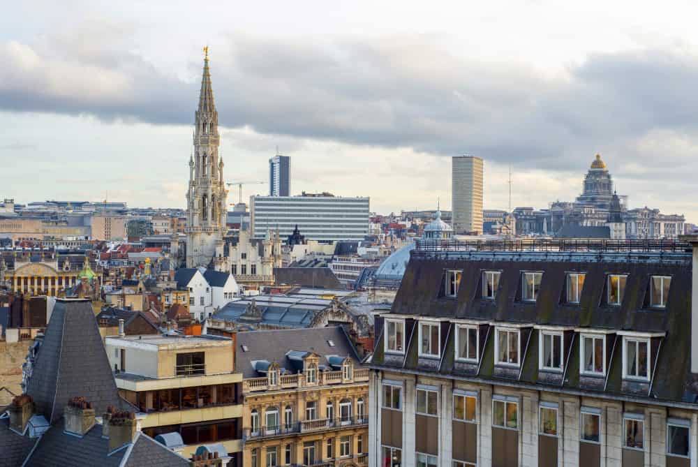 vue de Bruxelles, assurance vie luxembourg non résident
